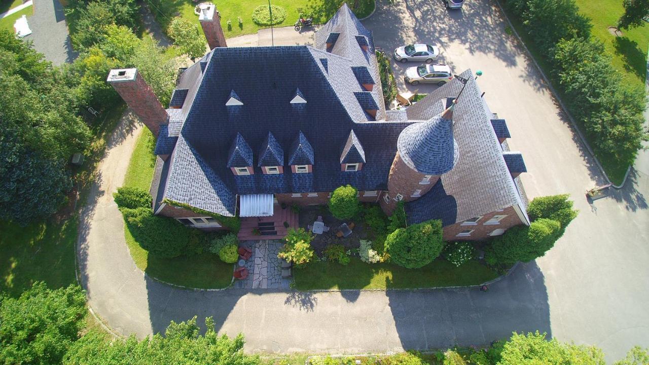 Chateau Murdock Gite Et Esthetique 1950 Chicoutimi 외부 사진